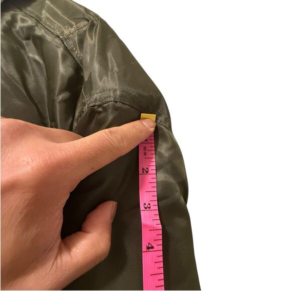 Forever 21 Men's Olive Green Bomber Jacket with Sherpa Collar - Size XL - NWT - Picture 8 of 13